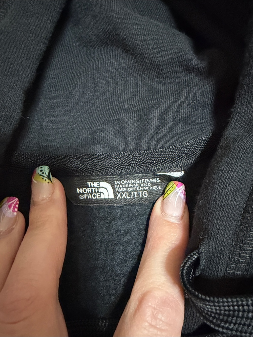 ๐ฅ WOMANS The North Face Black Hoodie with White Logo - Picture 4 of 10